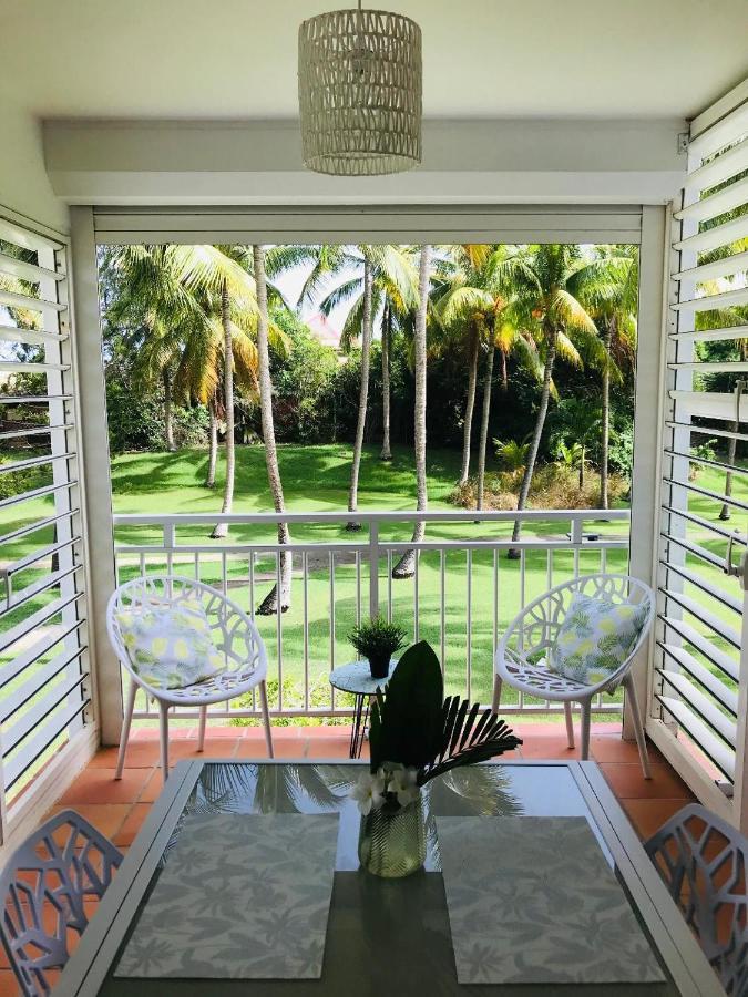 COEUR TIARE studio lounge piscine plage cocotiers Saint-Francois  Exterior foto