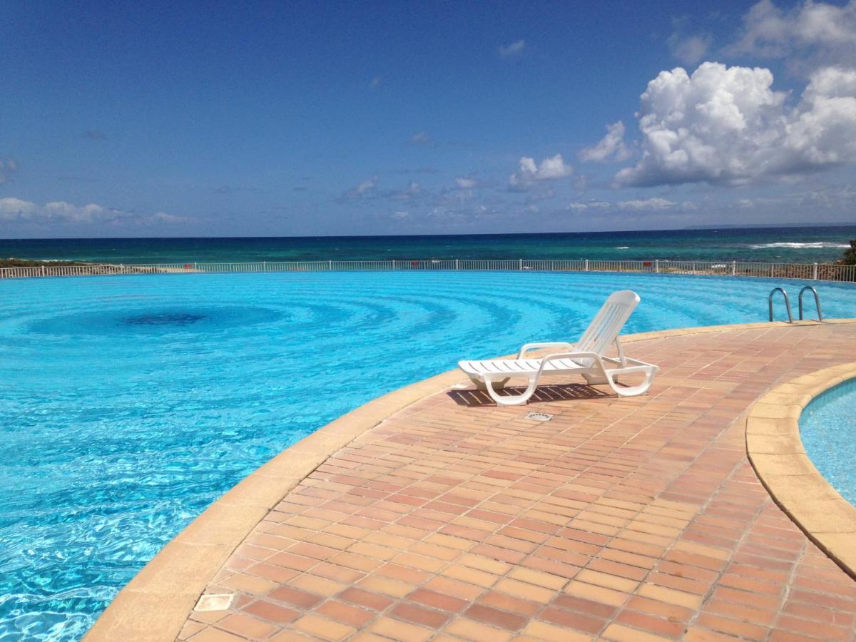 COEUR TIARE studio lounge piscine plage cocotiers Saint-Francois  Exterior foto
