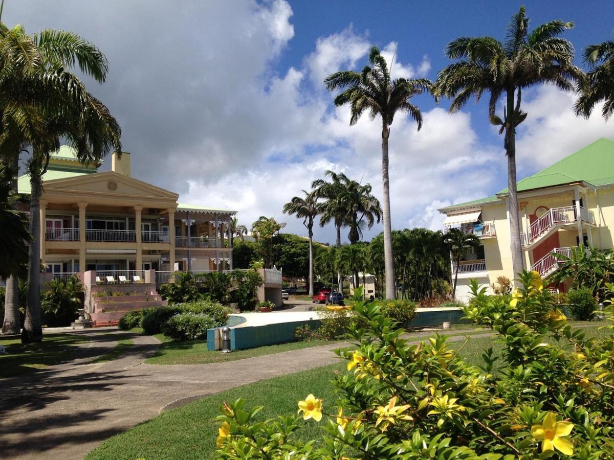 COEUR TIARE studio lounge piscine plage cocotiers Saint-Francois  Exterior foto